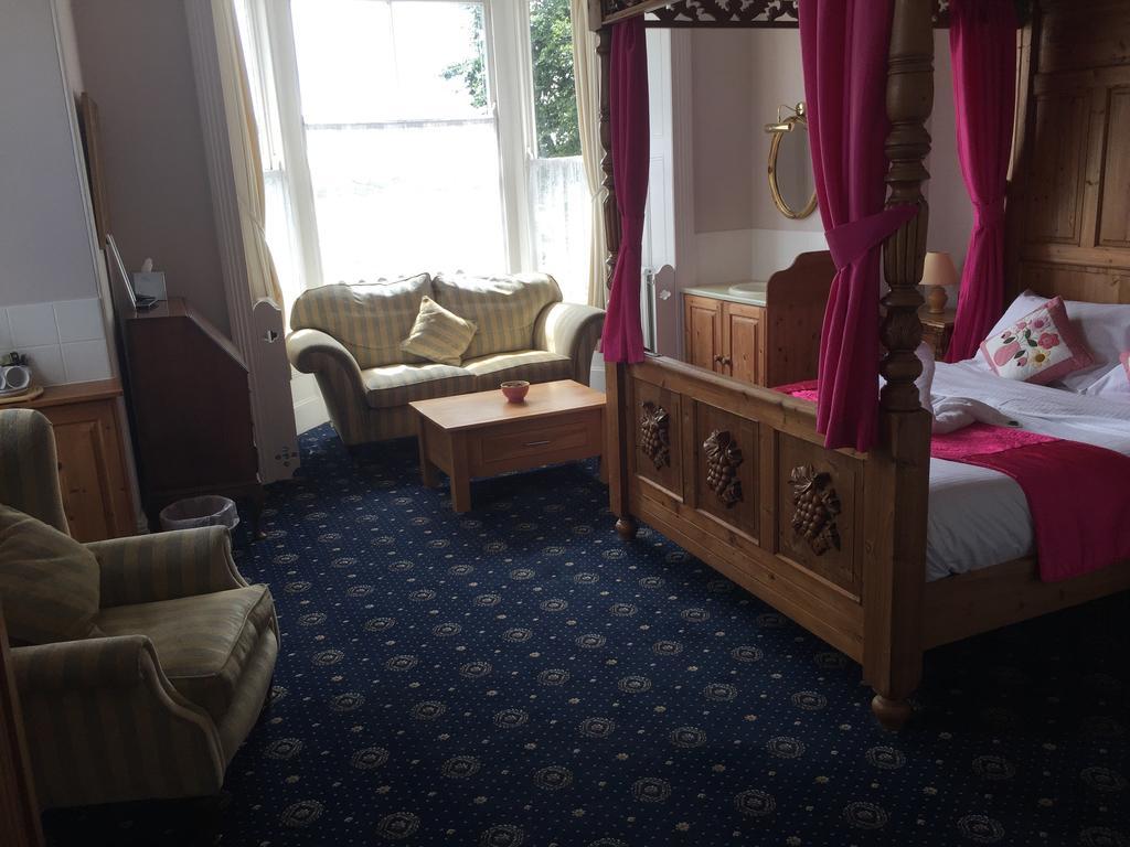 Bed and Breakfast Estoril Penzance Esterno foto